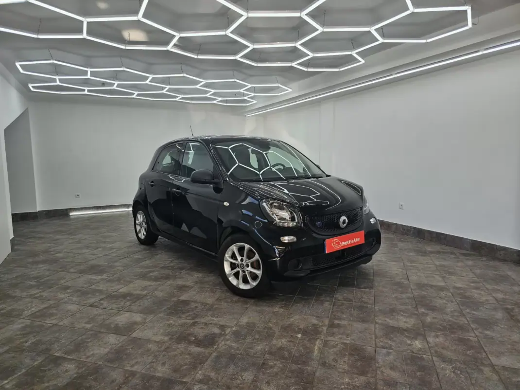 Smart ForFour 2019 - 11000 EUR, 70757 km - 70757km - foto 3 de 29