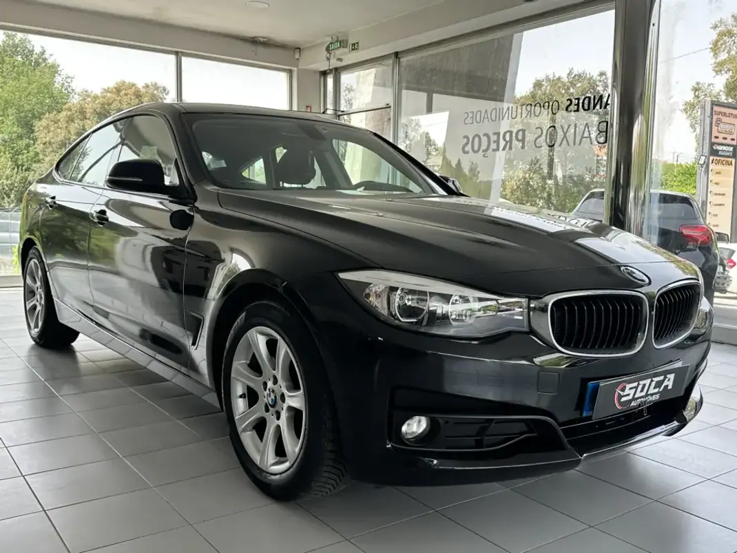 BMW 318 2016 - 17890 EUR, 141000 km - 141000km - foto 4 de 30