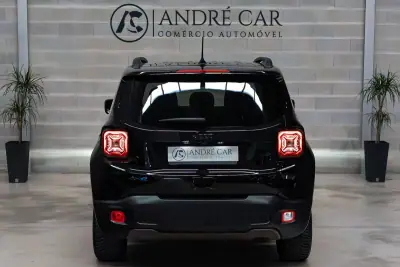 Jeep Renegade 2022 - 23950 EUR, 10796 km - AUTO.MOTO.pt - 10796km - foto 8 de 37