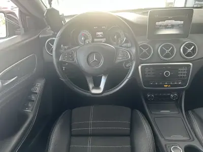 Mercedes-Benz CLA 220 2015 - 18990 EUR, 171500 km - 171500km - foto 13 de 31