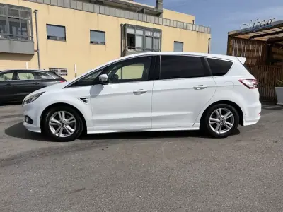 Ford S-Max 2016 - 27250 EUR, 140000 km - AUTO.MOTO.pt - 140000km - foto 8 de 80