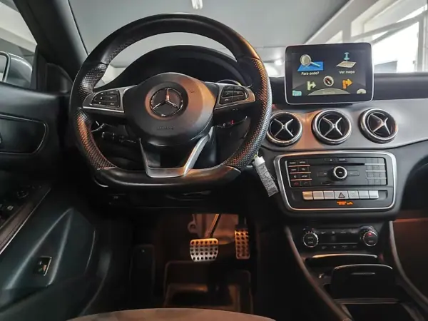 Mercedes-Benz CLA 200 2016 - 20500 EUR, 168500 km - AUTO.MOTO.pt - 168500km - foto 36 de 36