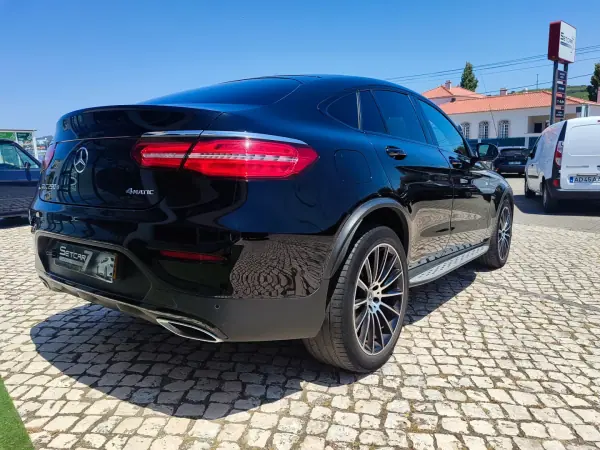 Mercedes-Benz GLC 250 2018 - 43900 EUR, 83000 km - AUTO.MOTO.pt - 83000km - foto 9 de 29