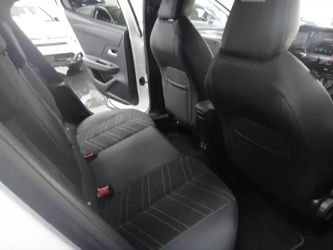 Opel Mokka 2022 - 17990 EUR, 44000 km - 44000km - foto 17 de 30