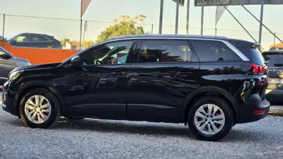 Peugeot 5008 2019 - 18500 EUR, 90600 km - AUTO.MOTO.pt - 90600km - foto 8 de 20