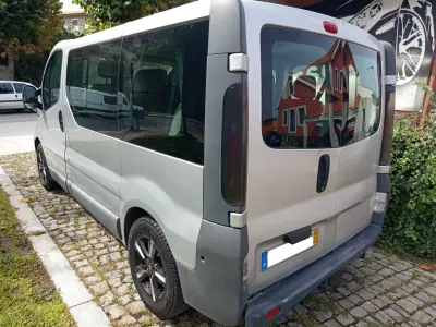 Opel Vivaro 2003 - 6990 EUR, 279959 km - 279959km - foto 5 de 11
