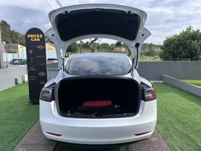 Tesla Model 3 2019 - 15500 EUR, 333000 km - AUTO.MOTO.pt - 333000km - foto 19 de 62