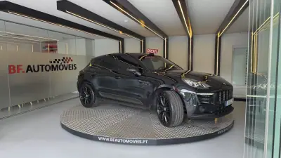 Porsche Macan 2014 - 33900 EUR, 211992 km - AUTO.MOTO.pt - 211992km - foto 5 de 58