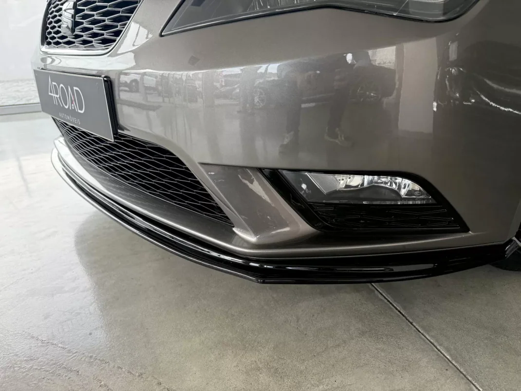 SEAT Leon 2015 - 14000 EUR, 181000 km - AUTO.MOTO.pt - 181000km - foto 22 de 92