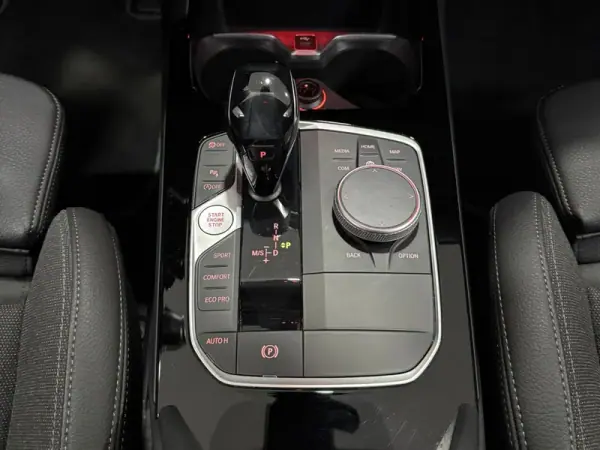 BMW 116 2020 - 25830 EUR, 77070 km - AUTO.MOTO.pt - 77070km - foto 15 de 20