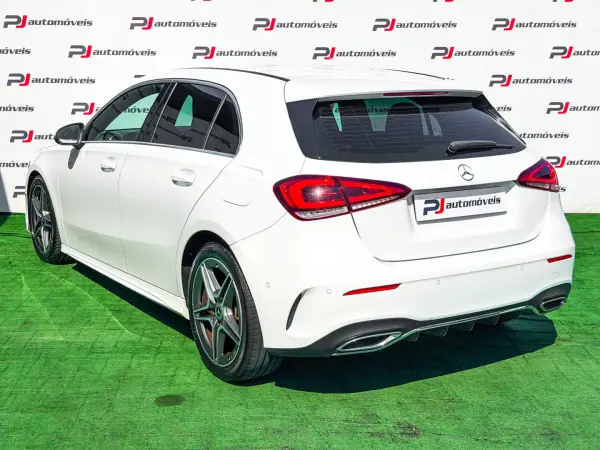 Mercedes-Benz A 180 2018 - 23500 EUR, 102000 km - AUTO.MOTO.pt - 102000km - foto 8 de 19