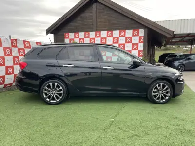 Fiat Tipo Station Wagon 2017 - 10990 EUR, 176247 km - AUTO.MOTO.pt - 176247km - foto 2 de 19