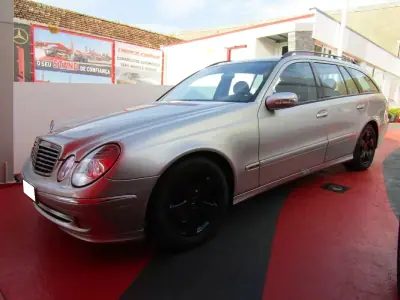 Mercedes-Benz E 270 2003 - 9949 EUR, 259100 km - 259100km - foto 4 de 19