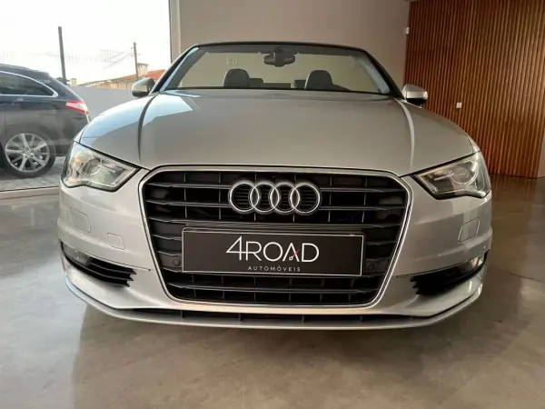 Audi A3 Cabrio 2015 - 17500 EUR, 150000 km - AUTO.MOTO.pt - 150000km - foto 17 de 60