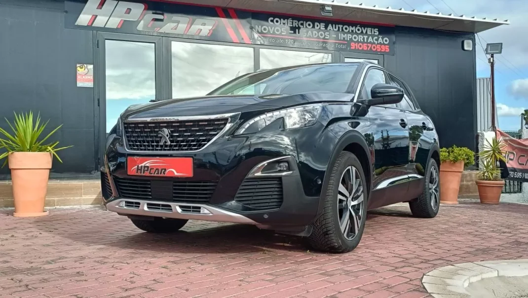 Peugeot 3008 2018 - 20990 EUR, 105000 km - AUTO.MOTO.pt - 105000km - foto 30 de 47