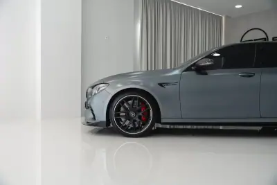 Mercedes-Benz E 63 AMG 2017 - 76950 EUR, 84657 km - AUTO.MOTO.pt - 84657km - foto 10 de 43