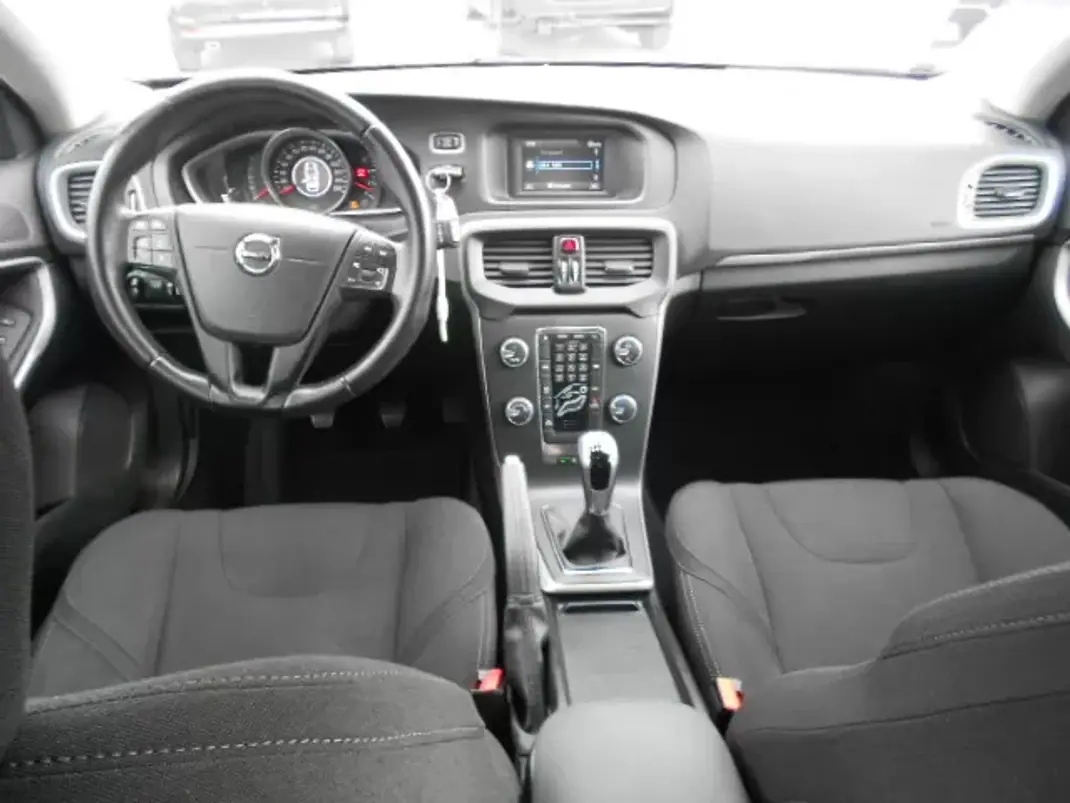 Volvo 121 2017 - 14900 EUR, 157026 km - 157026km - foto 11 de 13