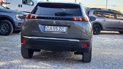 Peugeot 2008 2022 - 18850 EUR, 35200 km - AUTO.MOTO.pt - 35200km - foto 10 de 22