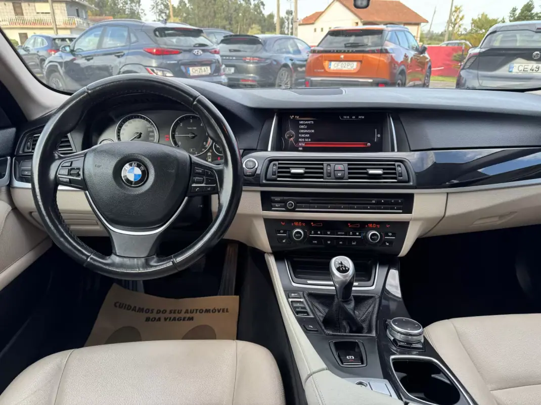 BMW 518 2016 - 17500 EUR, 199000 km - AUTO.MOTO.pt - 199000km - foto 9 de 38