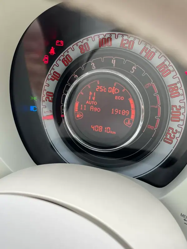 Fiat 500 2018 - 13500 EUR, 40000 km - AUTO.MOTO.pt - 40000km - foto 69 de 78