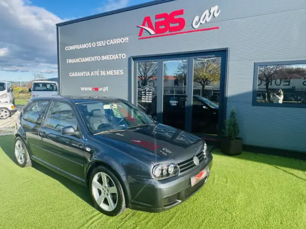 Volkswagen Golf 2001 - 7999 EUR, 269000 km - AUTO.MOTO.pt - 269000km - foto 4 de 30