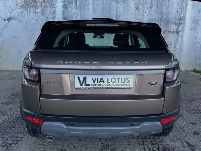 Land Rover Range Rover Evoque 2015 - 22490 EUR, 199000 km - AUTO.MOTO.pt - 199000km - foto 10 de 19