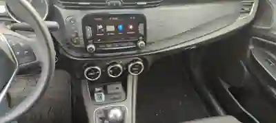 Alfa Romeo Giulietta 2019 - 14900 EUR, 163000 km - AUTO.MOTO.pt - 163000km - foto 10 de 15