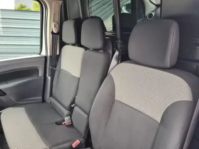 Renault KANGOO 1.5 BLUE DCI 3LUG EDITION ONE 2018 - 11490 EUR, 159000 km - AUTO.MOTO.pt - 159000km - foto 10 de 12