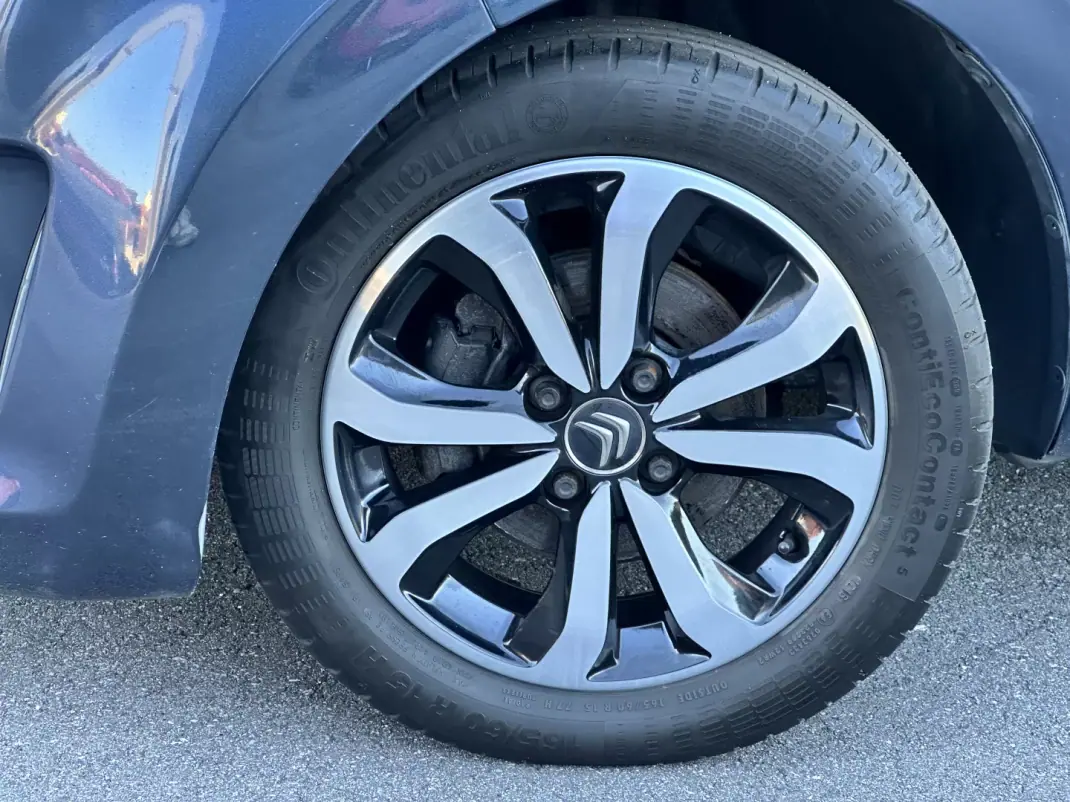 Citroën C1 2016 - 7490 EUR, 80500 km - 80500km - foto 19 de 42