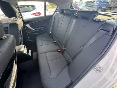 BMW 116 2018 - 15750 EUR, 152297 km - AUTO.MOTO.pt - 152297km - foto 24 de 27