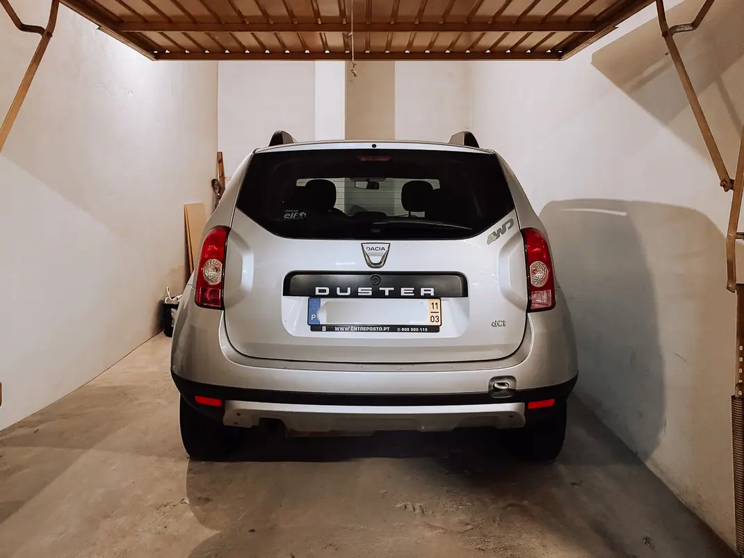 Dacia Duster 2011 - 11000 EUR, 68000 km - AUTO.MOTO.pt - 68000km - foto 1 de 27