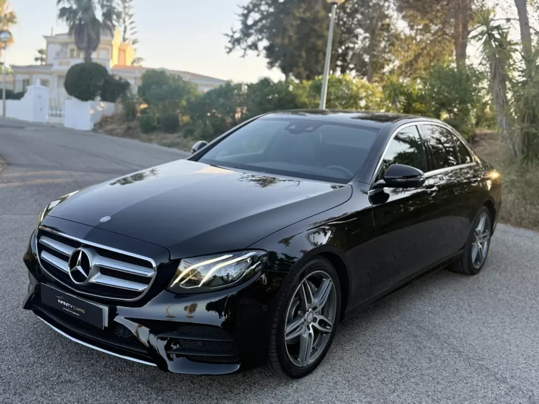 Mercedes-Benz E 220 2017 - 28999 EUR, 60000 km - AUTO.MOTO.pt - 60000km - foto 8 de 24