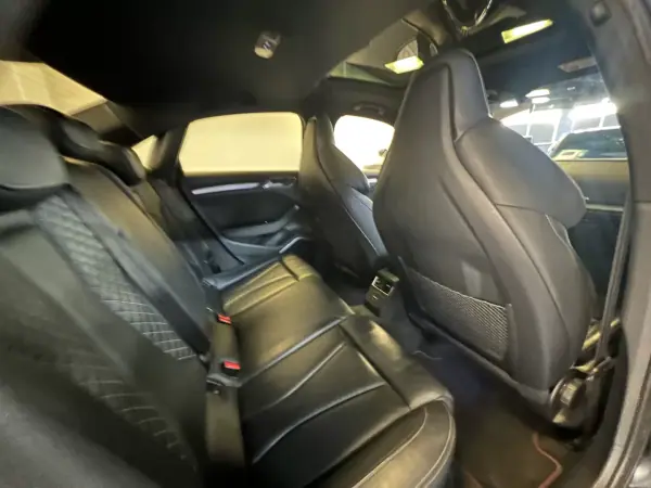 Audi S3 Limousine 2018 - 35990 EUR, 114000 km - AUTO.MOTO.pt - 114000km - foto 10 de 48