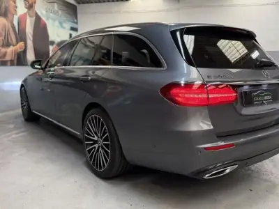 Mercedes-Benz E 300 2019 - 25750 EUR, 235639 km - AUTO.MOTO.pt - 235639km - foto 16 de 20