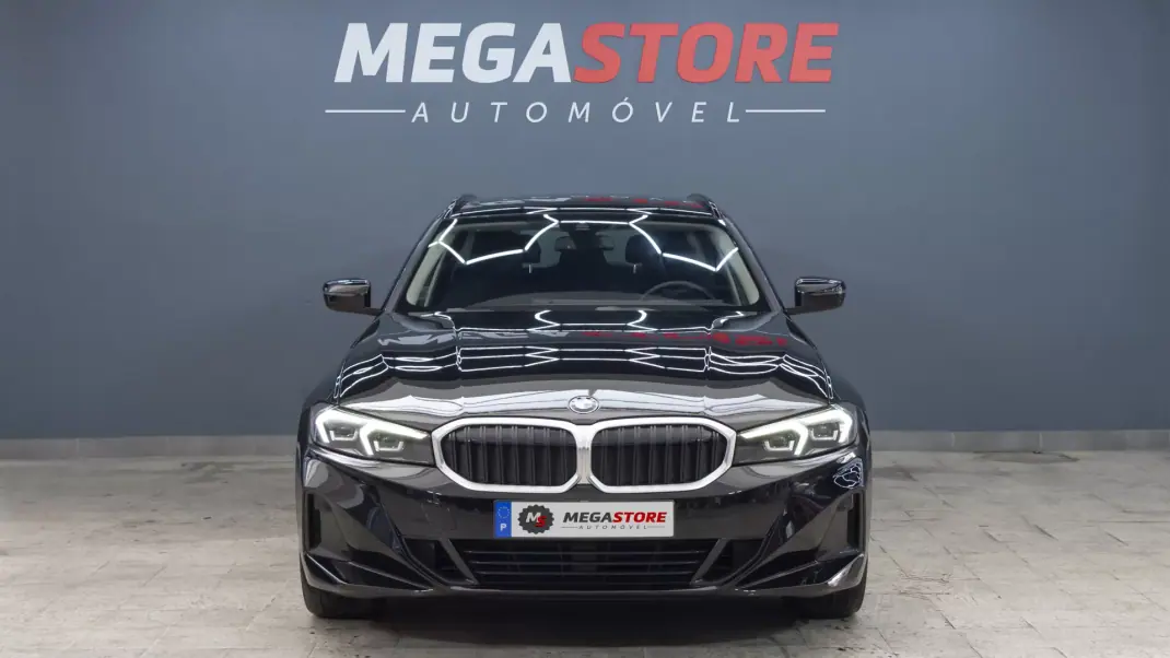 BMW 318 2023 - 26450 EUR, 107875 km - 107875km - foto 2 de 41