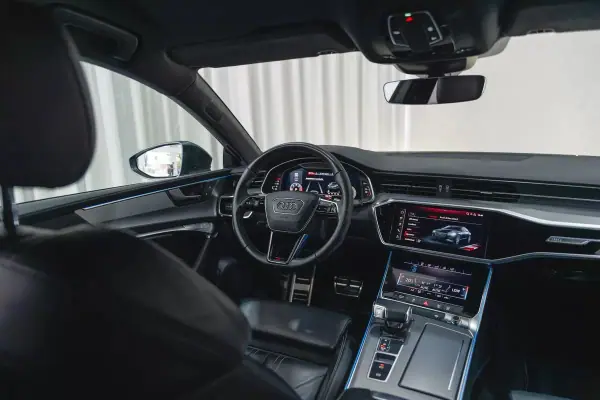 Audi A7 Sportback 2019 - 45950 EUR, 63087 km - AUTO.MOTO.pt - 63087km - foto 35 de 48
