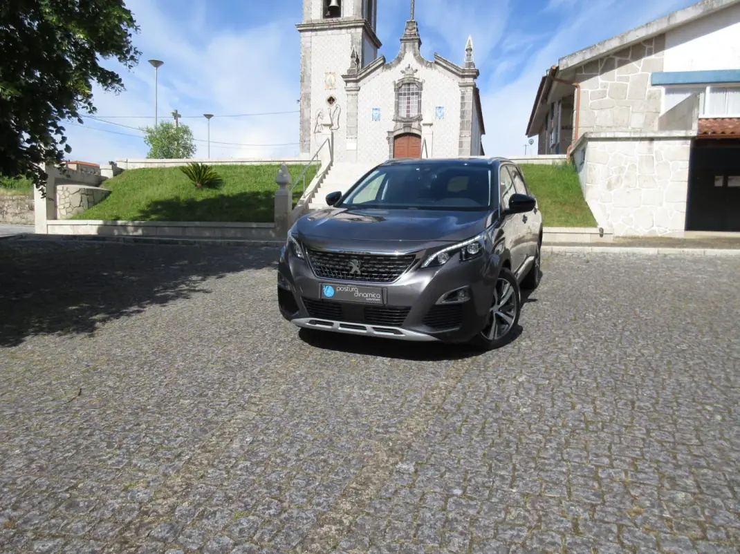 Peugeot 5008 2017 - 20490 EUR, 161000 km - AUTO.MOTO.pt - 161000km - foto 2 de 57