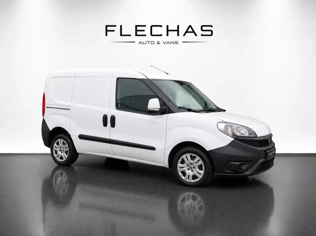 Fiat 2016 - 8000 EUR, 248000 km - AUTO.MOTO.pt - 248000km - foto 1 de 8