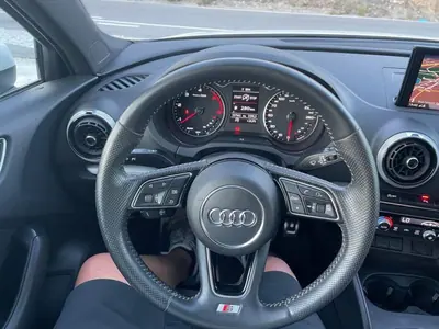 Audi A3 Limousine 2019 - 24999 EUR, 107600 km - AUTO.MOTO.pt - 107600km - foto 19 de 43
