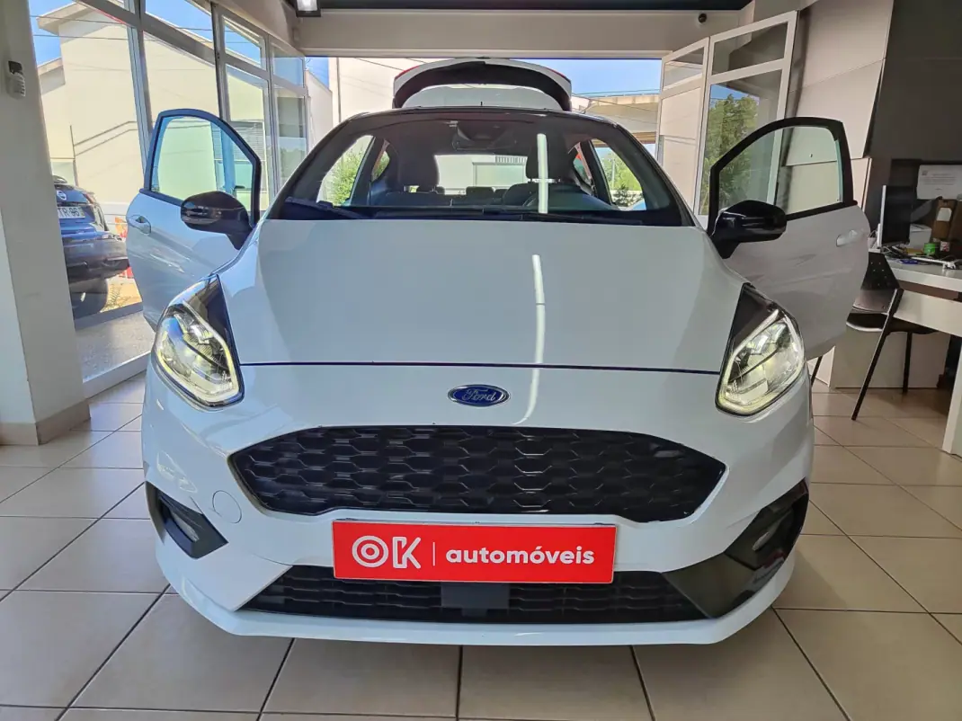 Ford Fiesta 2019 - 12950 EUR, 95000 km - 95000km - foto 21 de 41