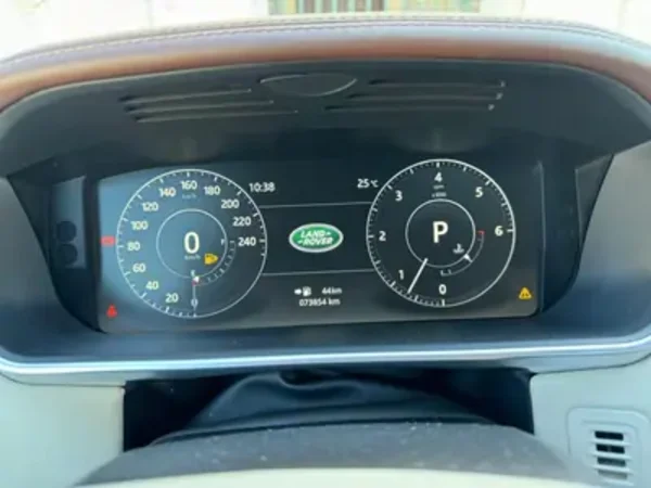 Land Rover Range Rover 2017 - 74480 EUR, 73870 km - AUTO.MOTO.pt - 73870km - foto 13 de 50