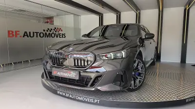 BMW i5 2025 - 43090km