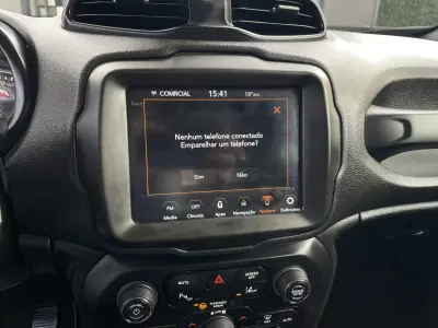 Jeep Renegade 2019 - 15500 EUR, 106977 km - AUTO.MOTO.pt - 106977km - foto 22 de 39