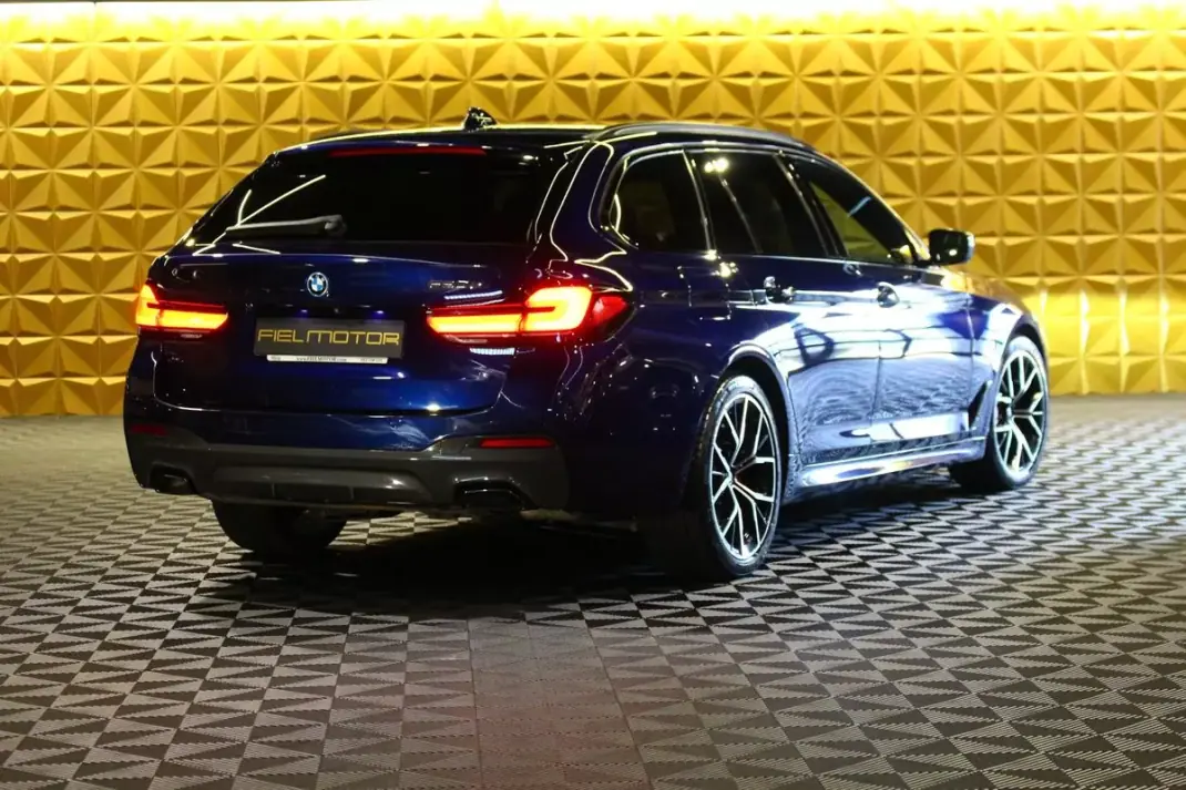 BMW 520 2022 - 30400 EUR, 149000 km - AUTO.MOTO.pt - 149000km - foto 9 de 40