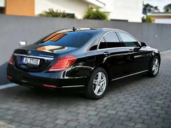 Mercedes-Benz S 300 BlueTEC Hybrid 2014 Hybrid (Diesel) — 239 200 km Mercedes-Benz S 300 BlueTEC Hybrid 2014 Hybrid (Diesel)