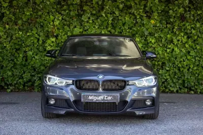 BMW 330 2016 - 21900 EUR, 146000 km - AUTO.MOTO.pt - 146000km - foto 2 de 19