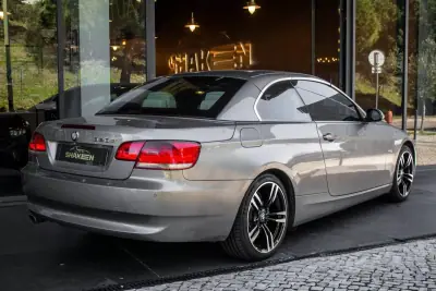 BMW 320 2008 - 15900 EUR, 111378 km - AUTO.MOTO.pt - 111378km - foto 7 de 40