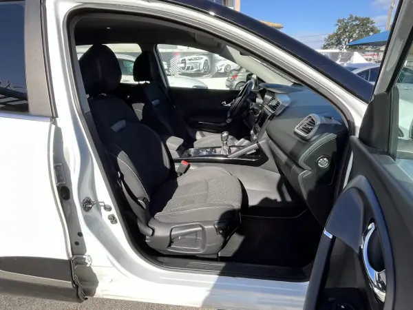 Renault Kadjar 2016 - 11950 EUR, 250000 km - AUTO.MOTO.pt - 250000km - foto 25 de 42
