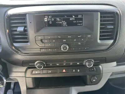 Peugeot Expert 2018 - 14900 EUR, 170000 km - 170000km - foto 31 de 45