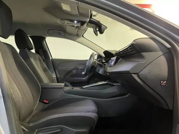 Peugeot 308 SW 2022 - 16950 EUR, 103000 km - AUTO.MOTO.pt - 103000km - foto 16 de 32